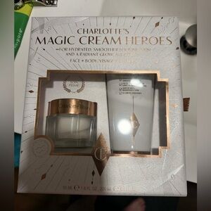 Charlotte Tilbury Magic Cream Heroes Set - White & Rose Gold Accents